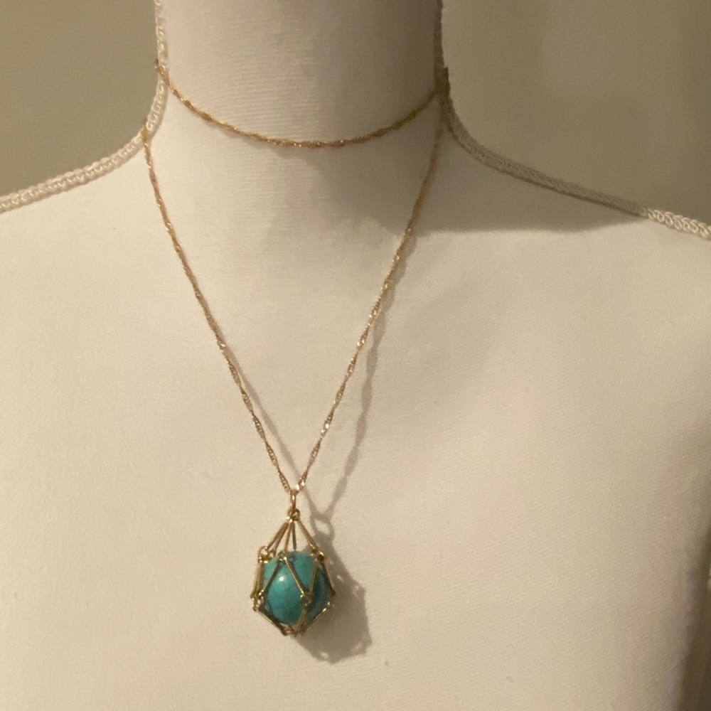 Turquoise and gold necklace